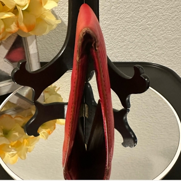 Louis Vuitton Red Epi Leather Wallet MI0901 Made in France of 1991 - Picture 9 of 13